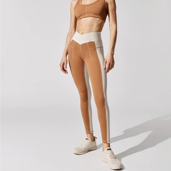 NEW 2 Piece Free People High-Rise Rebel Leggings and Matching Sports Bra - Picture 7 of 9